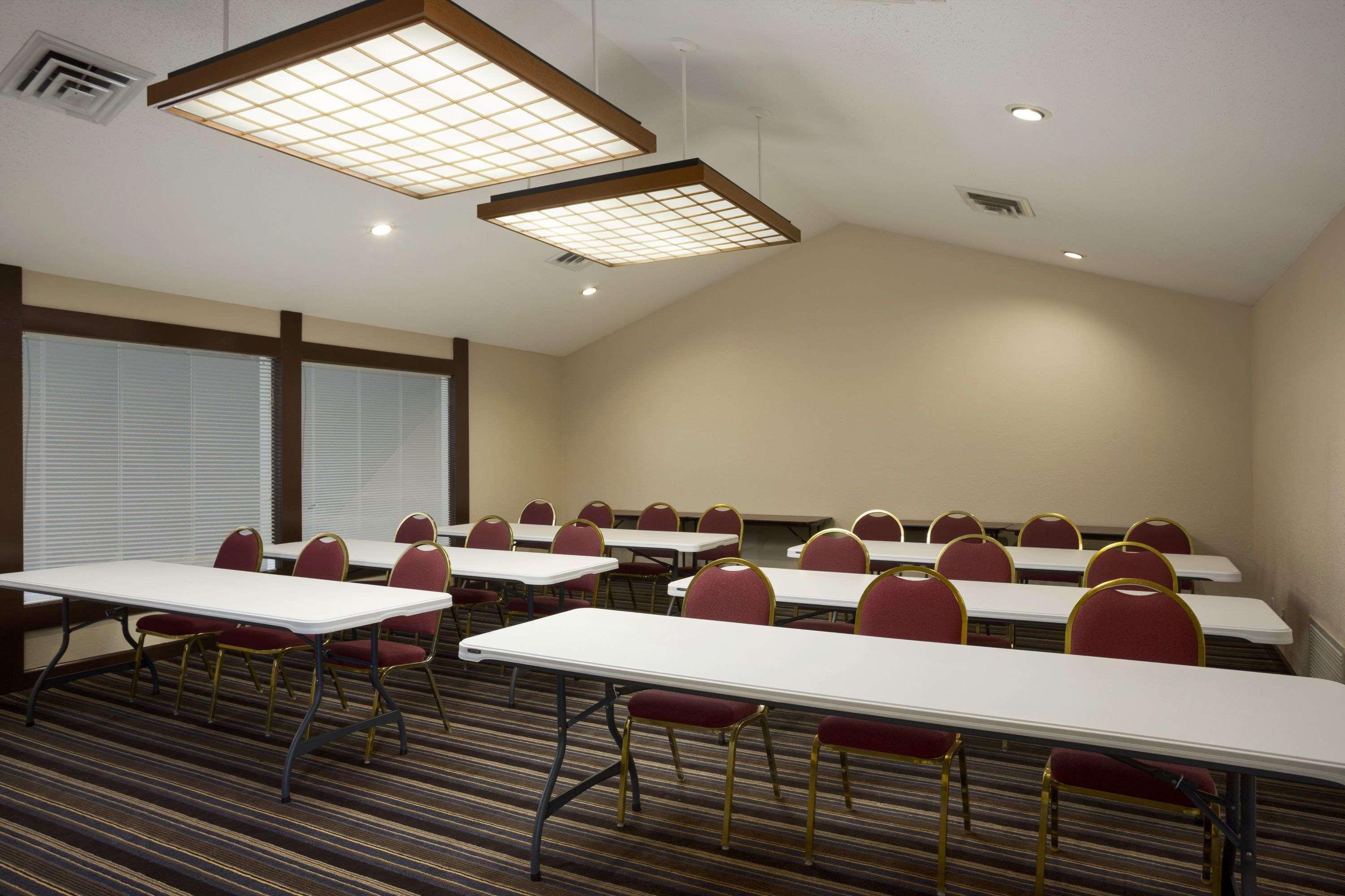 Affordable Suites Of America Grand Rapids Kentwood المظهر الخارجي الصورة